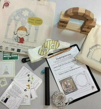 Levez les yeux ! Atelier de découverte de l'architecture des abbayes et de la vie monastique