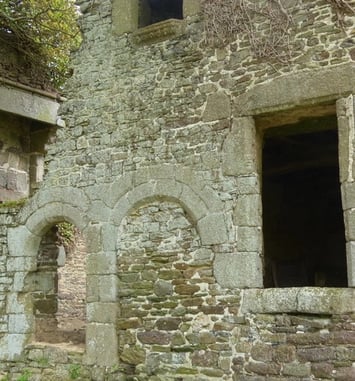Visite guidée des ruines du Guesclin