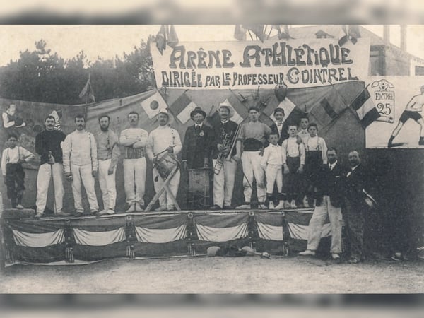 Exposition "Le sport entre en scène"